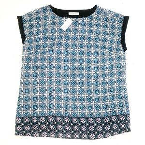 BNWT Suzy Shier patterned blouse